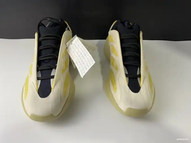 YEEZY V3 700 SRPHYM